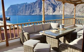 Luxury Beachfront Ocean View